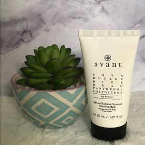 Avant 8 hour radiance renewal sleeping mask